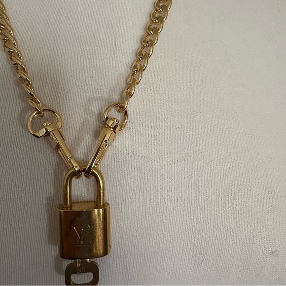 Authentic Louis Vuitton brass lock and key with 2 non-LV chains - Picture 8 of 14